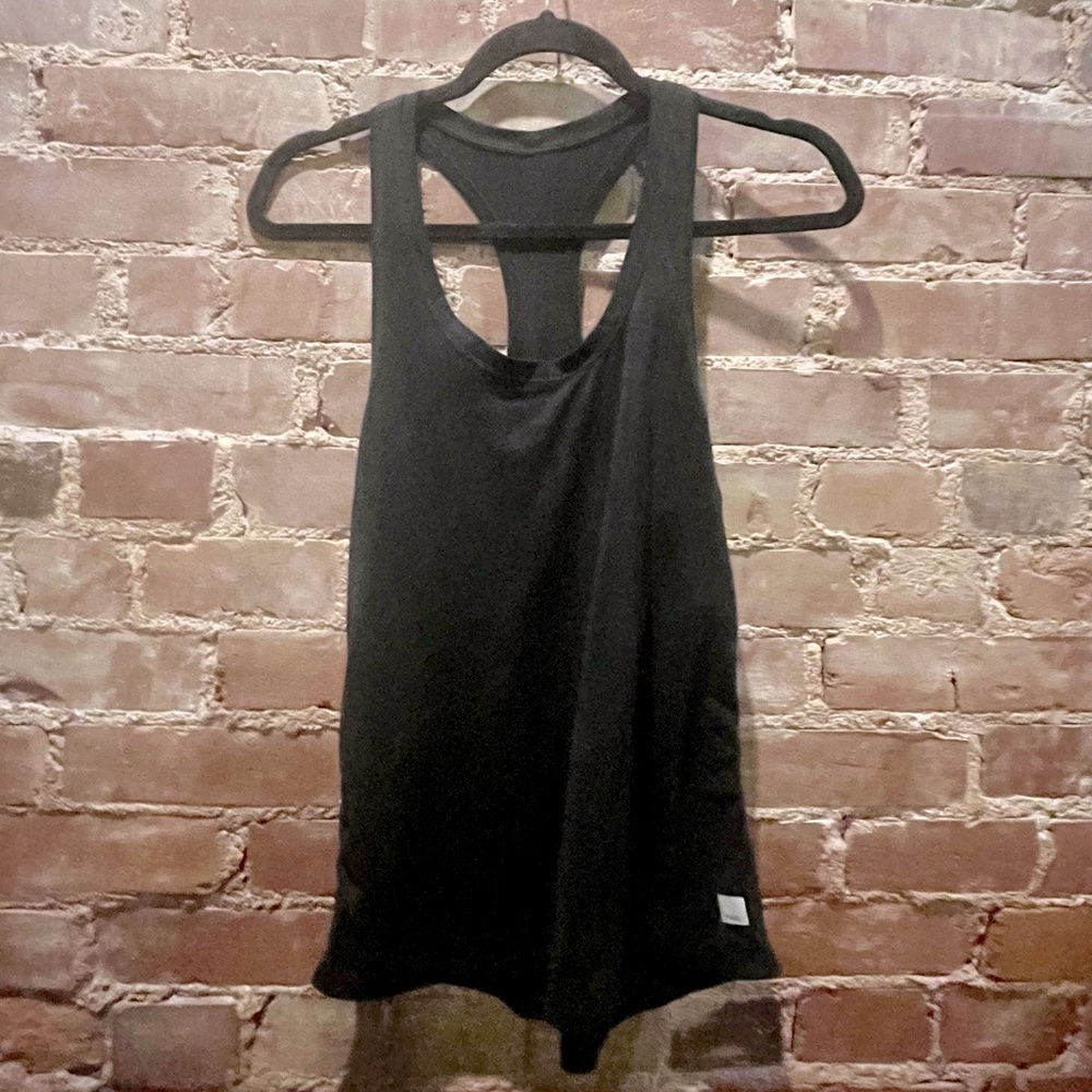 Vuori Black Tank
